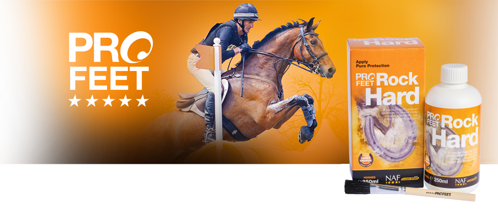 Premium hardener created to protect brittle hooves, strengthen soft soles and disinfect frogs
