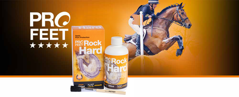 Premium hardener created to protect brittle hooves, strengthen soft soles and disinfect frogs